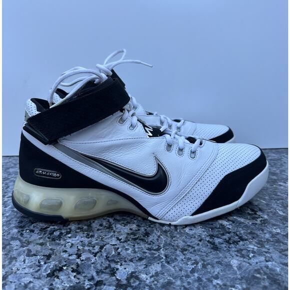 NIKE 2006 AIR MAX 180 Mens Size 13 BASKETBALL Gym SHOES WHITE BLACK 313705-102 main image 10